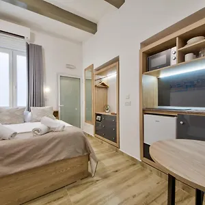 Tritoni Mini - Valletta Appartement